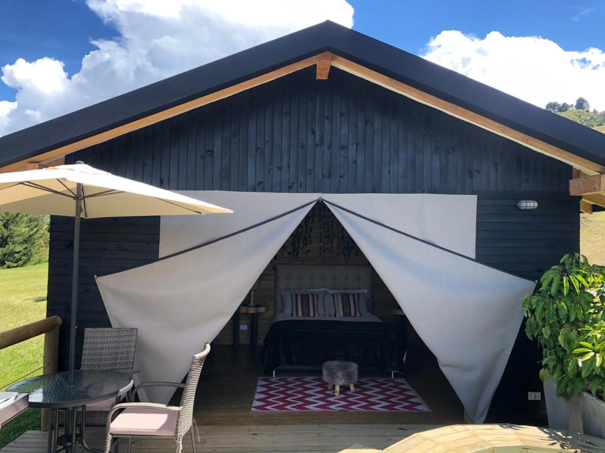 Hotel Bleu Hills Glamping Llanogrande Rionegro Exterior foto